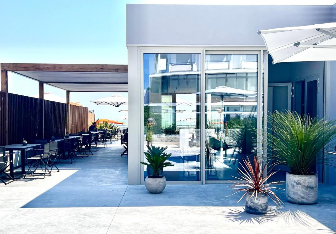 Perla Verde Hotel Milano Marittima Exterior photo